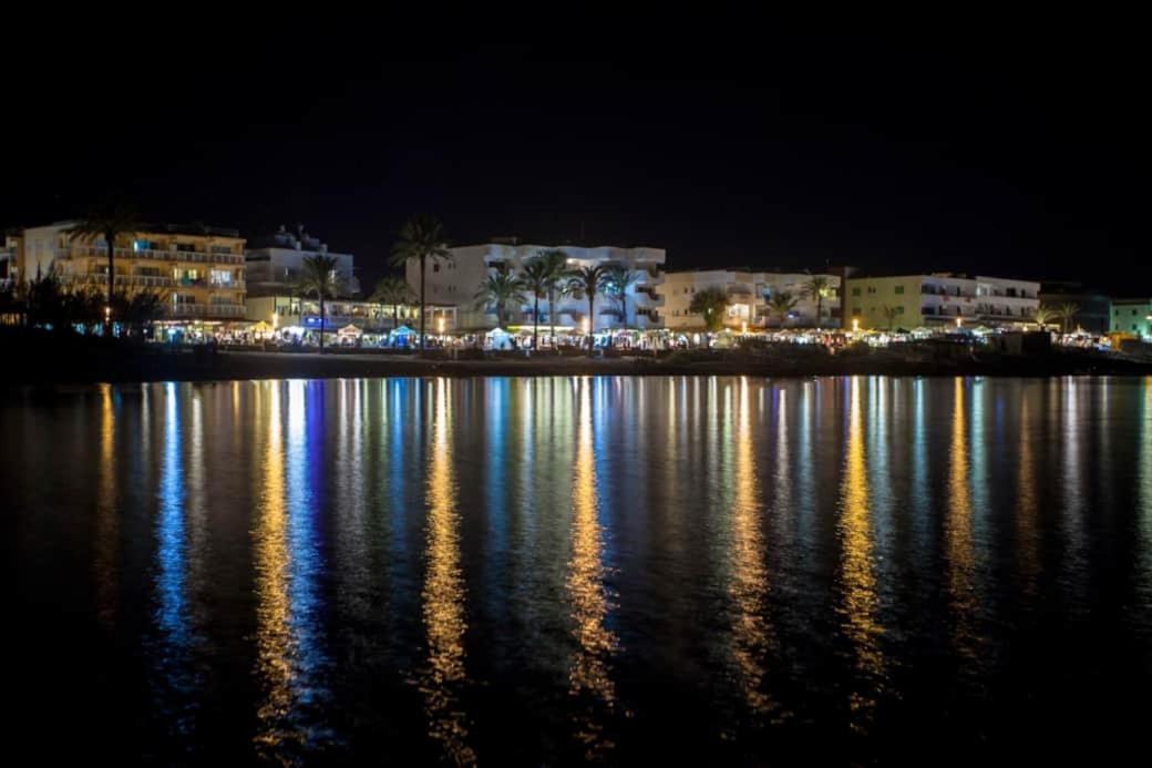 Apartamentos Sa Varadero Fronte Mar Espujols Эс-Пужоль Экстерьер фото